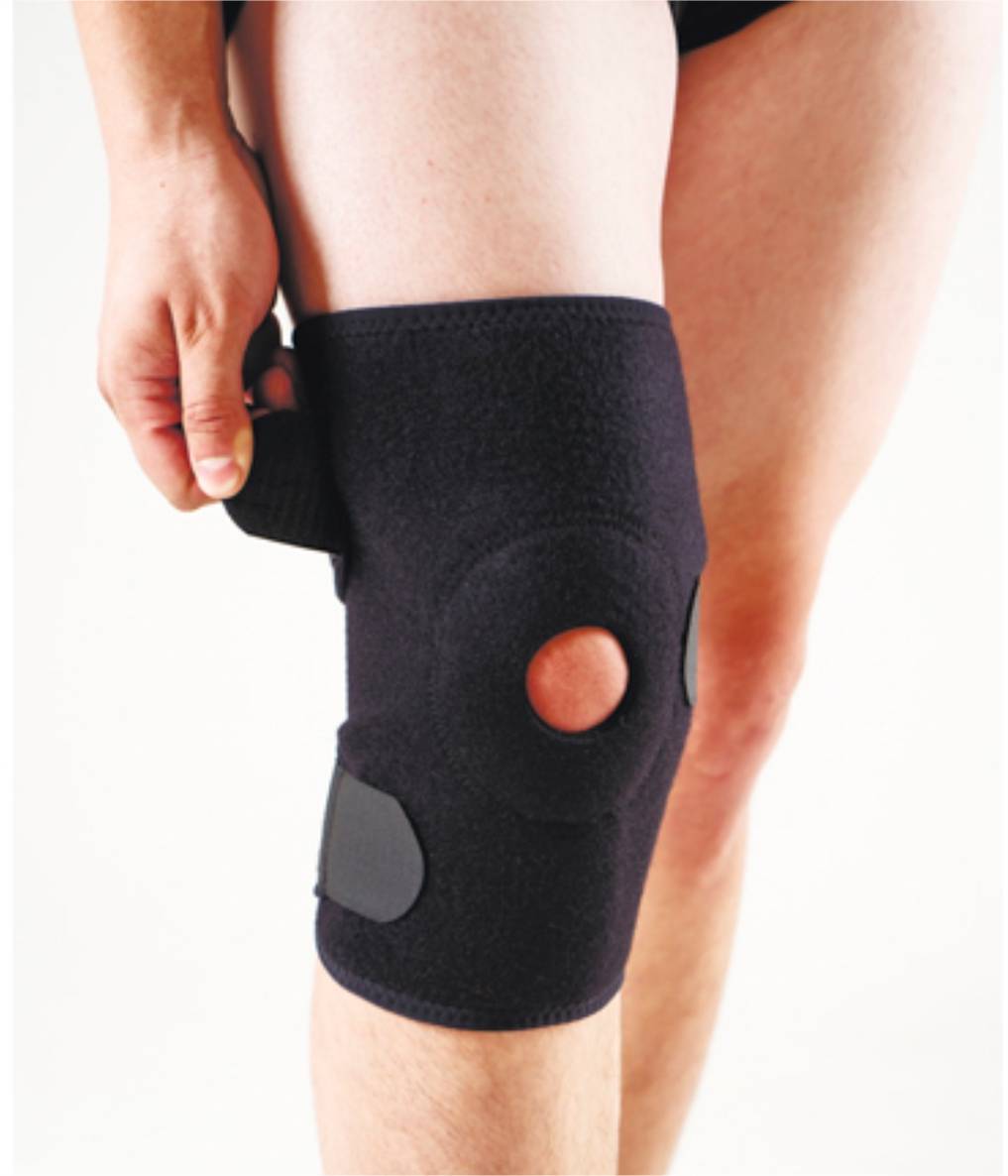 A medical neoprene bandage for knee joint fixation (adjustable)  