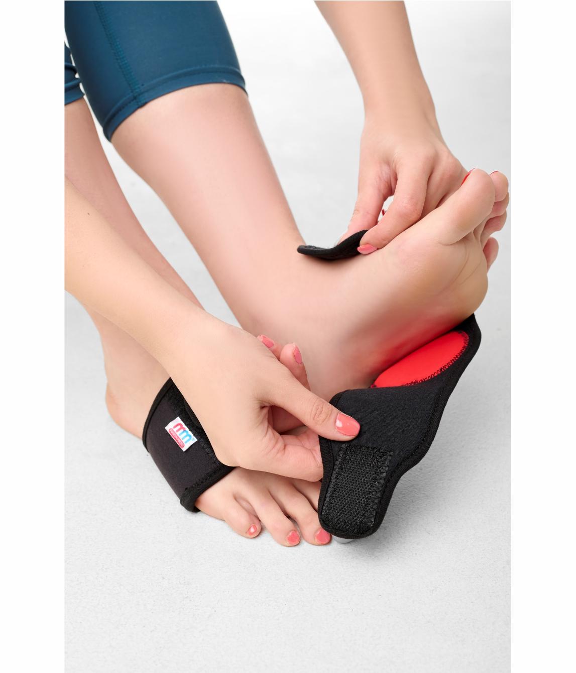 Orthopedic massage insoles.